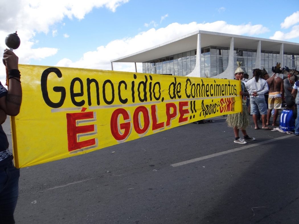 "Genocídio do conhecimento é Golpe". Foto: Laila Menezes/Cimi